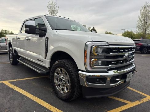 Used 2023 Ford F350 Lariat w/ Chrome Package AWD/4WD image 12