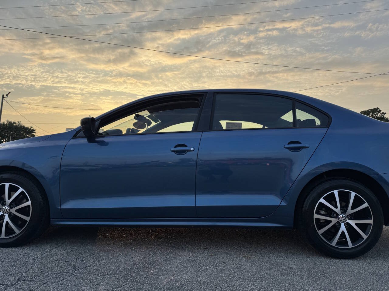 Used 2016 Volkswagen Jetta SE FWD image 7