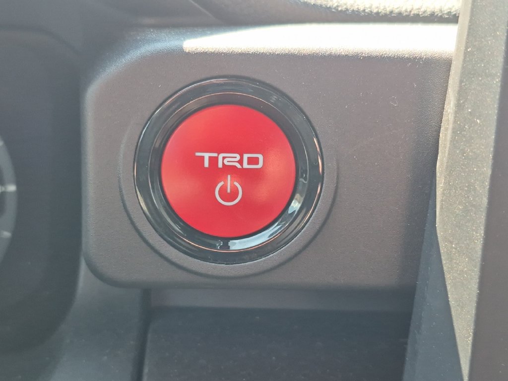 Used 2025 Toyota 4Runner TRD Off-Road AWD/4WD image 22