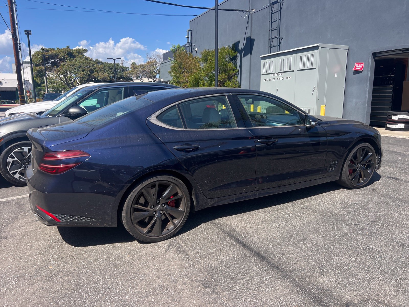 Used 2023 Genesis G70 3.3T w/ Sport Prestige Package RWD image 7