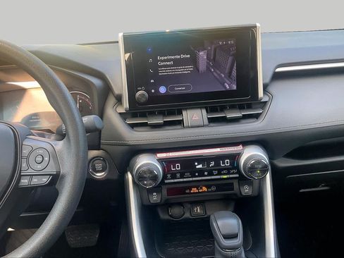 Used 2025 Toyota RAV4 XLE w/ Convenience Package FWD image 7