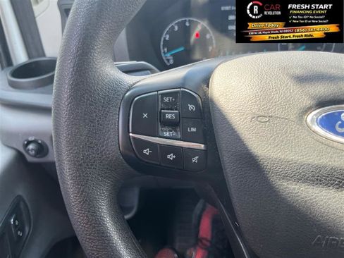 Used 2024 Ford Transit 350 XLT image 24