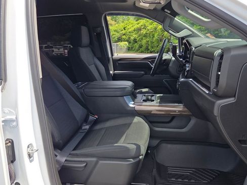 Certified 2025 Chevrolet Silverado 2500 LT w/ Trail Boss Package AWD/4WD image 13
