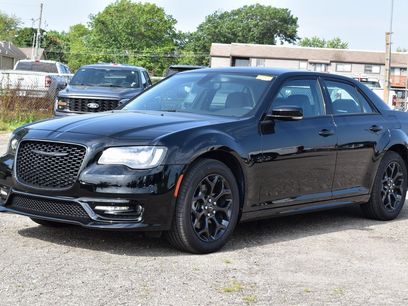 Used 2023 Chrysler 300 Touring L
