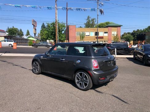 Used 2011 MINI Cooper S FWD image 3