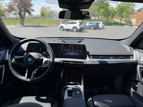 Used 2023 BMW X1 xDrive28i w/ Premium Package AWD/4WD image 12