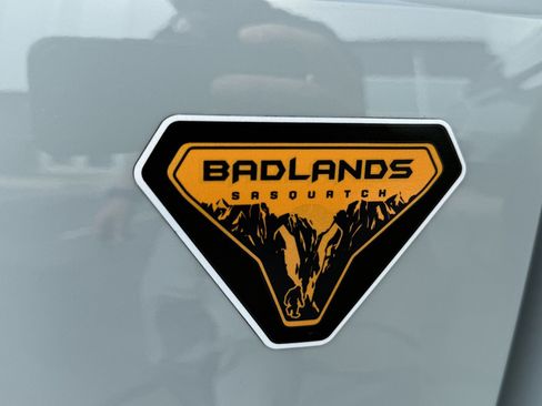 Used 2022 Ford Bronco Badlands w/ Sasquatch Package AWD/4WD image 35
