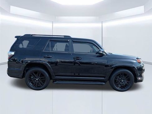 Used 2019 Toyota 4Runner Limited AWD/4WD image 3