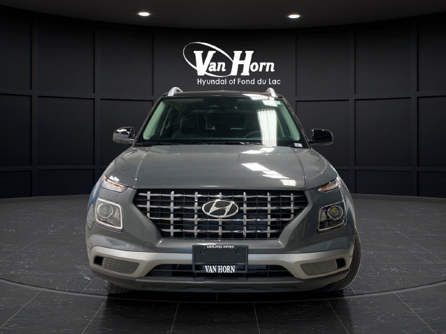 New 2026 Hyundai Venue SEL FWD image 2