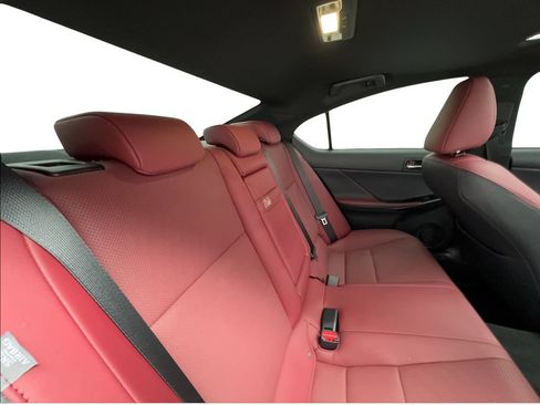 Used 2025 Lexus IS 300 w/ Comfort Package RWD image 28