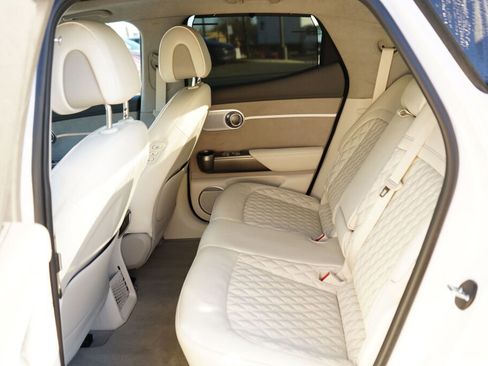 Used 2023 Genesis GV60 Performance image 20