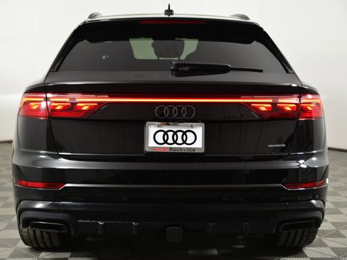 New 2026 Audi Q8 Prestige image 8