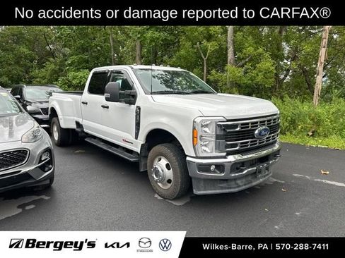 Used 2023 Ford F350 XLT AWD/4WD image 2