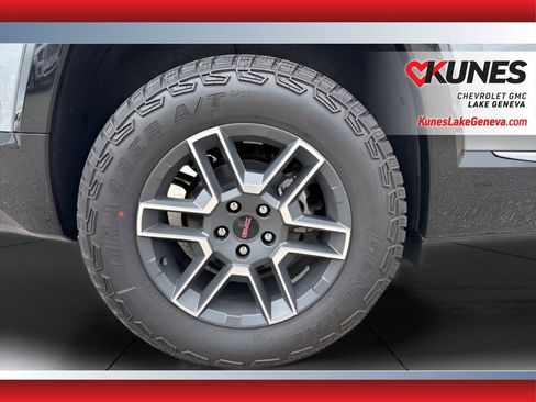 New 2026 GMC Terrain AT4 w/ Convenience Package III image 48