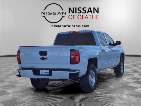 Used 2017 Chevrolet Silverado 1500 LT w/ All Star Edition image 28