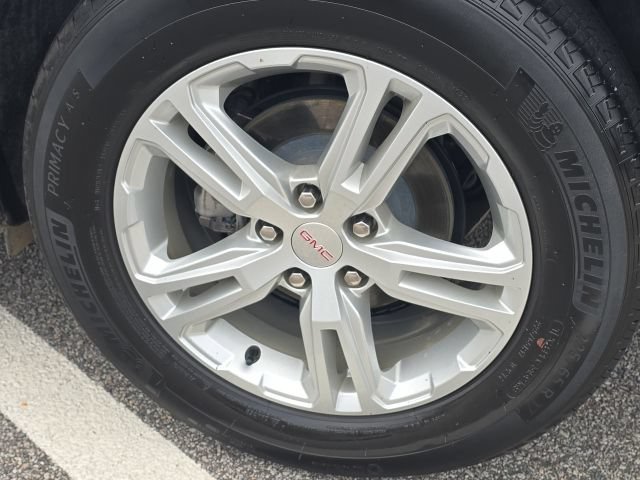 Used 2022 GMC Terrain SLE w/ Driver Convenience Package FWD image 10