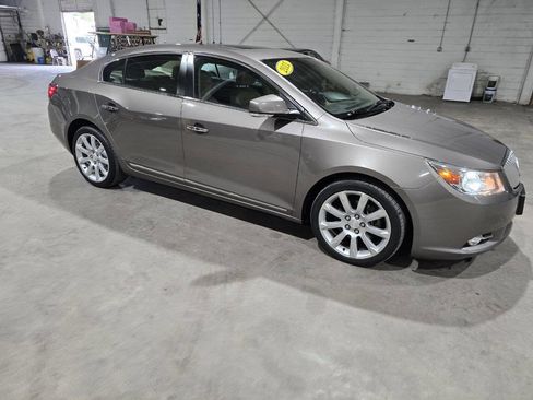 Used 2011 Buick LaCrosse CXS w/ Driver Confidence Package FWD image 16