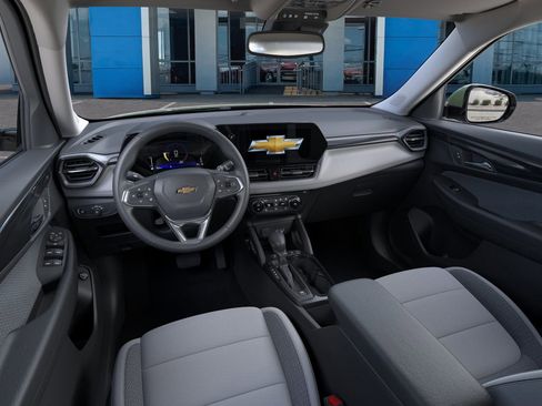 New 2026 Chevrolet TrailBlazer LT w/ Convenience Package image 39