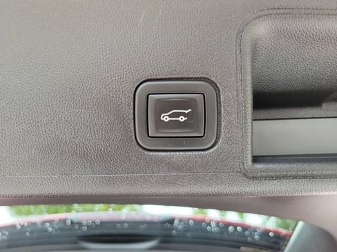 Certified 2023 GMC Terrain SLE w/ Driver Convenience Package FWD image 27