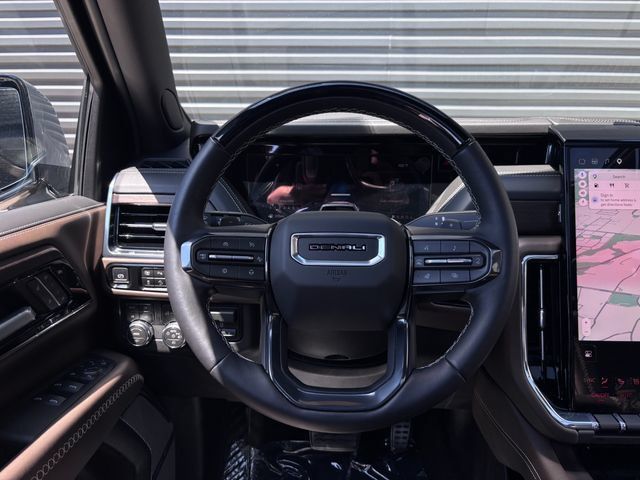 Used 2026 GMC Yukon Denali Ultimate AWD/4WD image 14