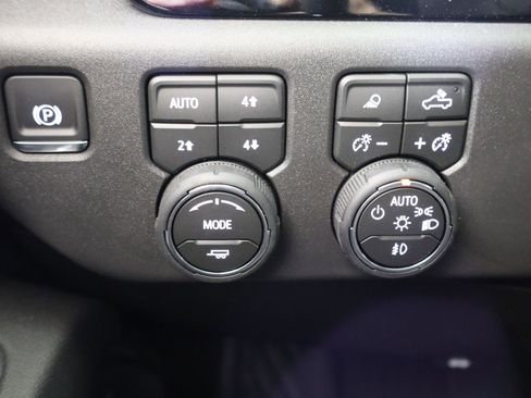 New 2026 Chevrolet Silverado 1500 LT Trail Boss w/ LT Trail Boss Premium Package AWD/4WD image 48