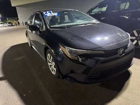 Used 2024 Toyota Corolla LE FWD image 3