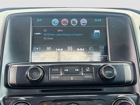 Used 2018 Chevrolet Silverado 1500 LT w/ Midnight Edition AWD/4WD image 14