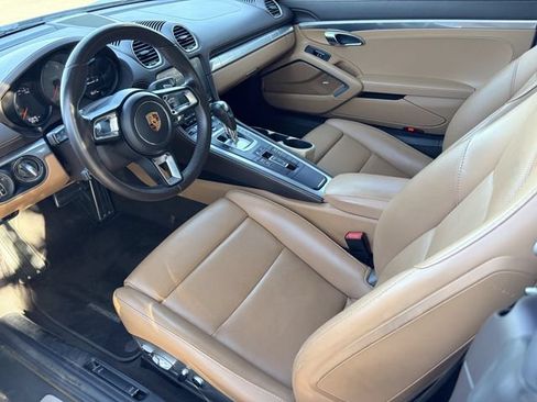 Used 2018 Porsche 718 Boxster S RWD image 4