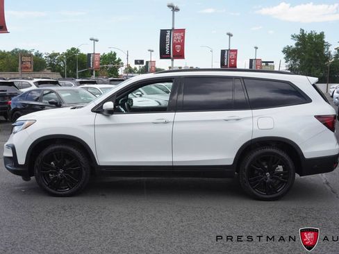 Used 2022 Honda Pilot Black Edition image 18