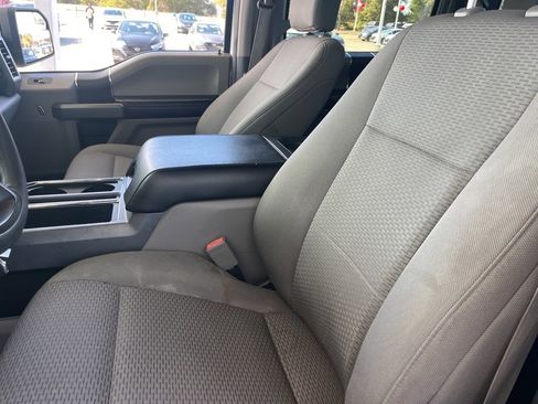 Used 2020 Ford F150 XLT image 8