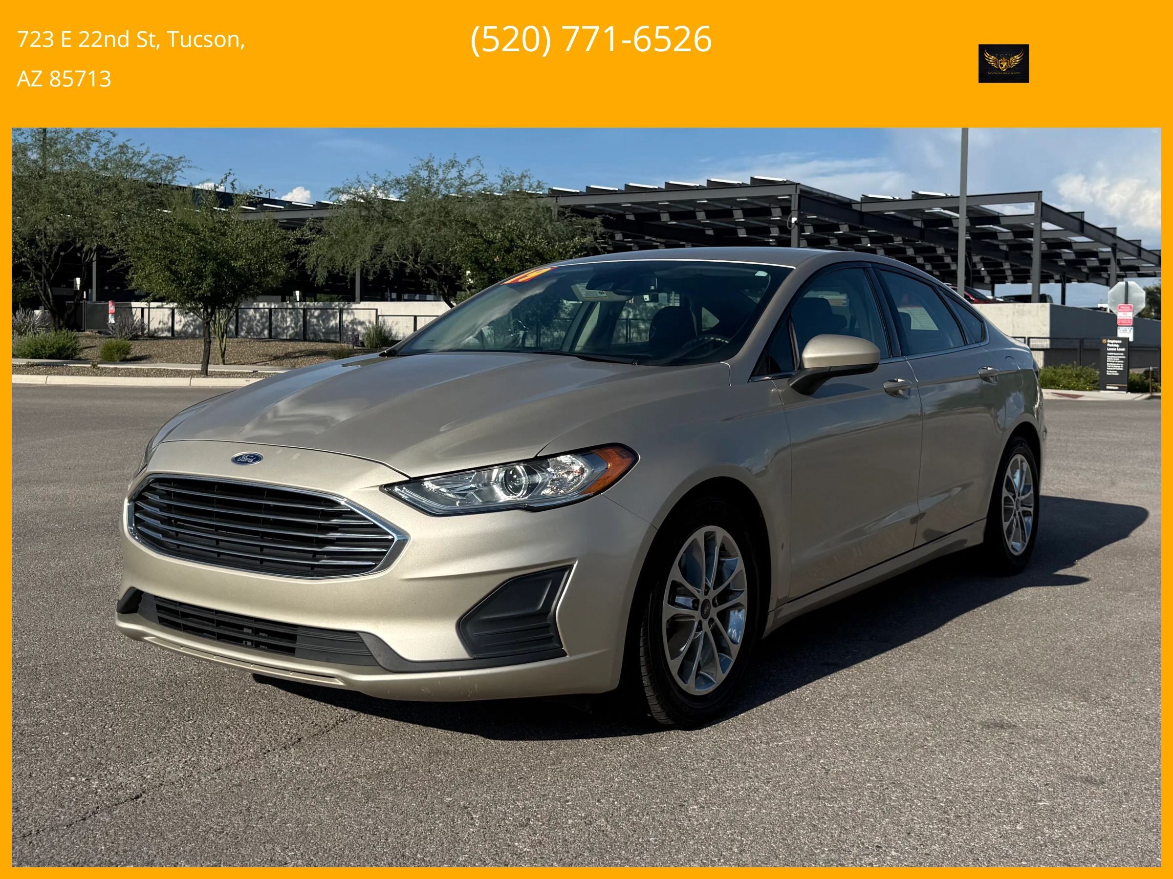 Used 2019 Ford Fusion SE FWD image 1