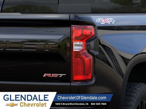New 2026 Chevrolet Silverado 1500 RST w/ Convenience Package II AWD/4WD image 11