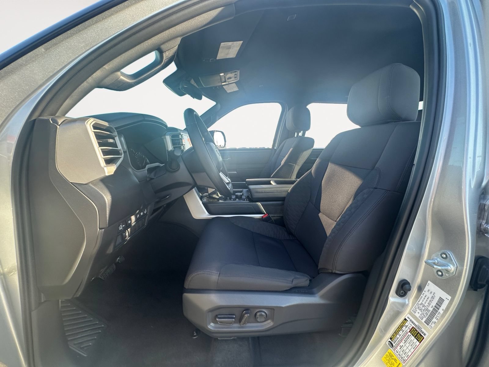 Certified 2026 Toyota Tundra SR5 w/ SR5 Convenience Package AWD/4WD image 9