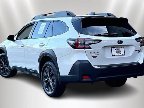Certified 2025 Subaru Outback Onyx Edition XT image 4