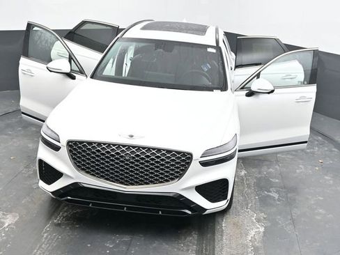 Used 2023 Genesis GV70 2.5T Sport Prestige w/ Sport Prestige Package image 61