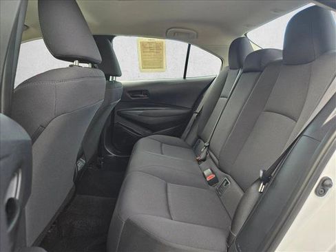 Used 2025 Toyota Corolla LE image 18