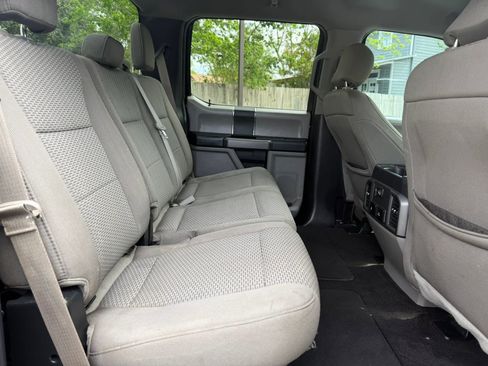 Used 2018 Ford F150 XLT w/ Trailer Tow Package image 12