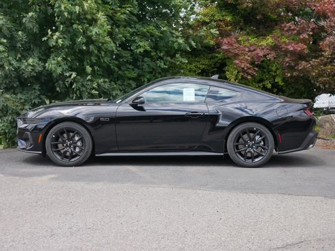 New 2025 Ford Mustang GT image 15
