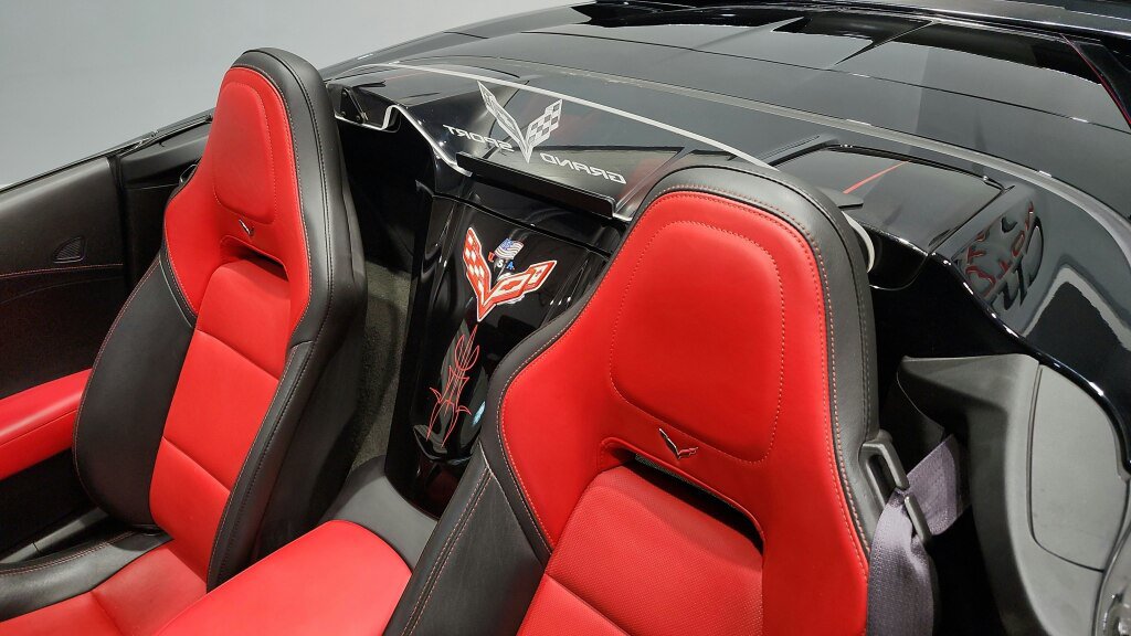Used 2017 Chevrolet Corvette Grand Sport RWD image 24