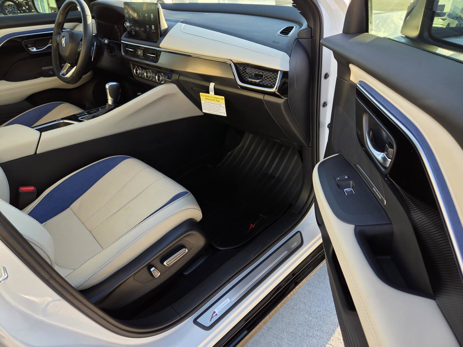 Used 2026 Acura ADX A-Spec w/ Advance Package AWD/4WD image 8