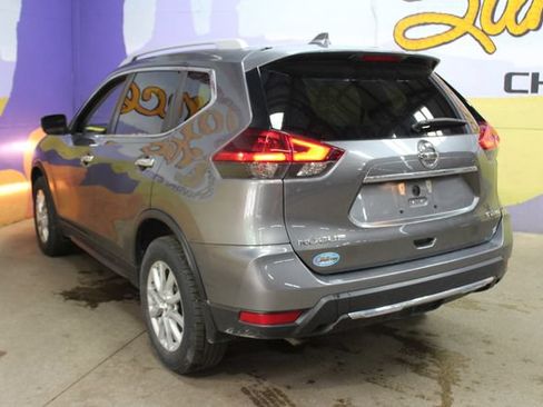 Used 2019 Nissan Rogue SV AWD/4WD image 6