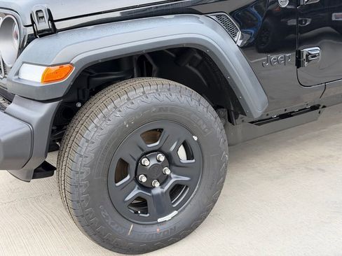 New 2026 Jeep Wrangler Unlimited Sport AWD/4WD image 9