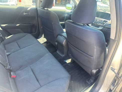 Used 2014 Honda Accord LX image 32