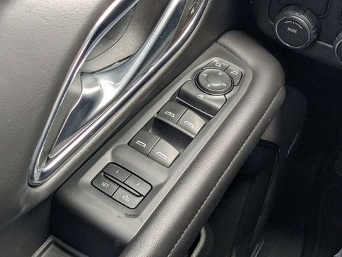 Used 2024 Chevrolet Tahoe LT RWD image 23