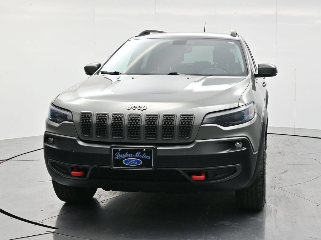 Used 2019 Jeep Cherokee Trailhawk w/ Cold Weather Group AWD/4WD image 2