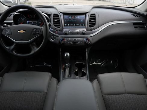 Used 2018 Chevrolet Impala LT image 7