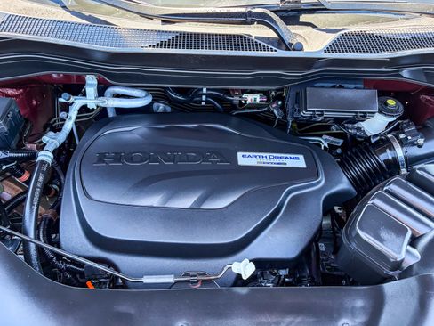 Used 2019 Honda Pilot Touring image 27
