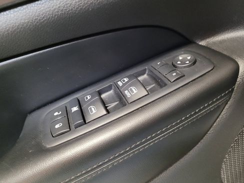Used 2016 Jeep Grand Cherokee Laredo RWD image 27