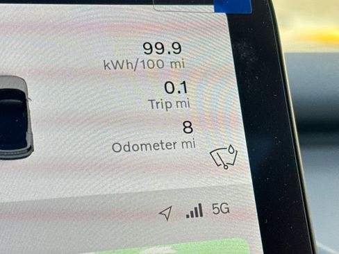 New 2025 Volvo EX30 Plus w/ Protection Package Premier image 30