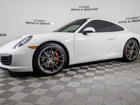 Used 2019 Porsche 911 Carrera S RWD image 9